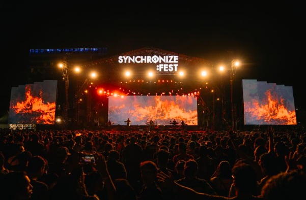 Festival musik Synchronize Fest.