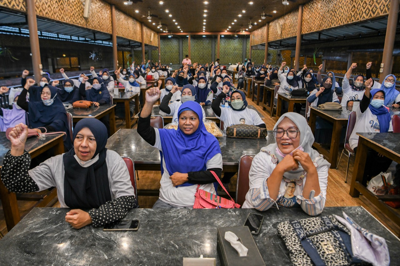 Deklarasi mengatasnamakan emak-emak UMKM For Sandi di Rumah Makan Gubuk Gurame, Depok, Jawa Barat, Selasa (12/4/2022)