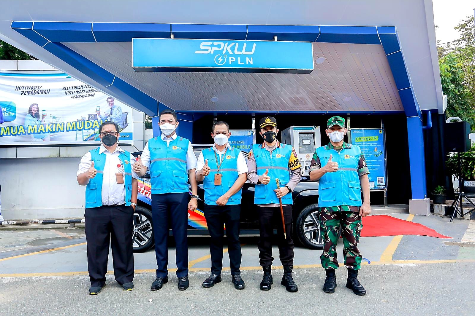 PLN Siagakan SPKLU untuk mendukung kelancaran mudik para pemilik kendaraan listrik.