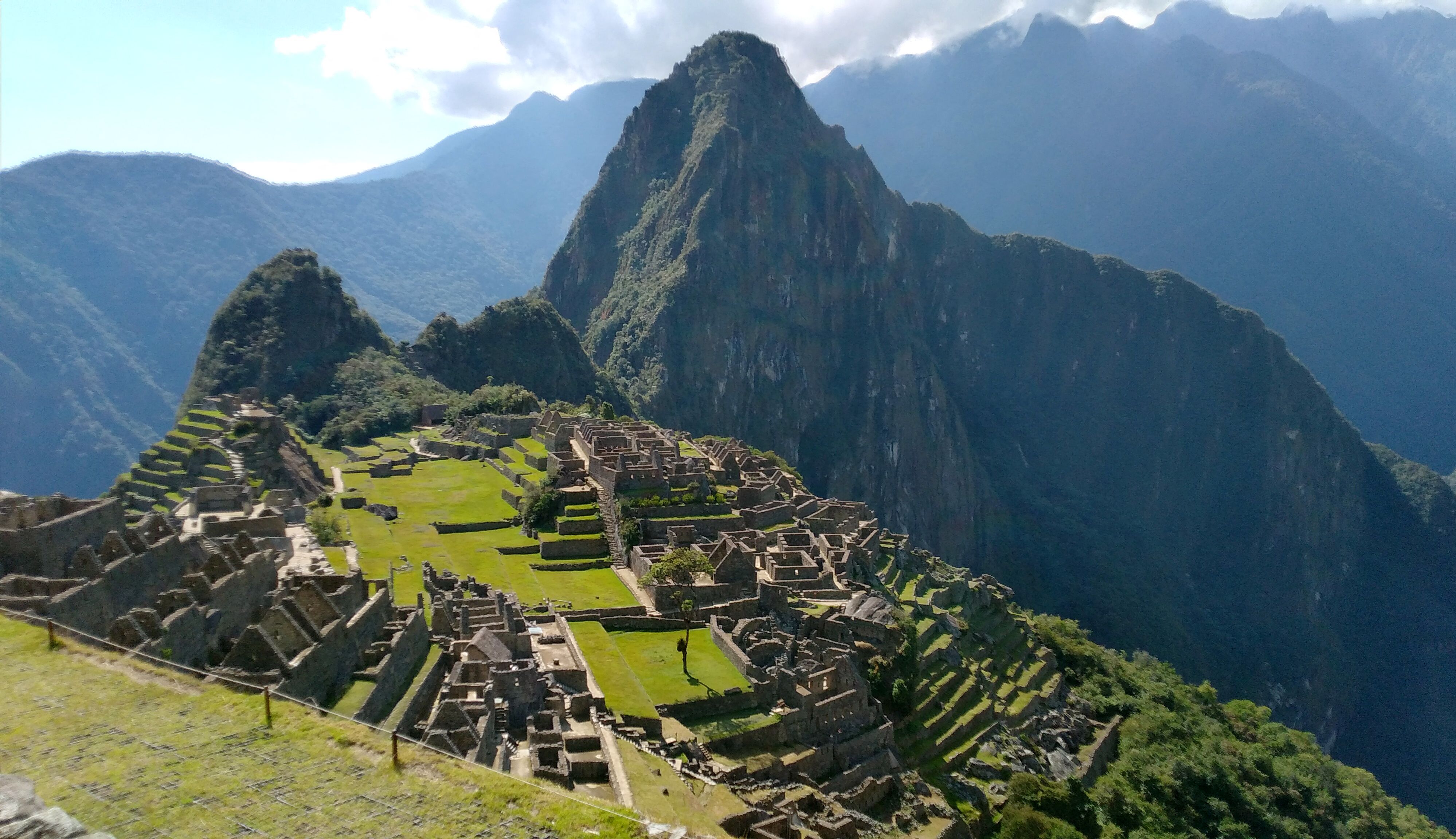 Obyek wisata paling ternama di Peru Machu Picchu