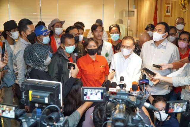 Terima Aspirasi Buruh dan Mahasiswa, Pimpinan DPR Siap Beri Ruang Partisipasi