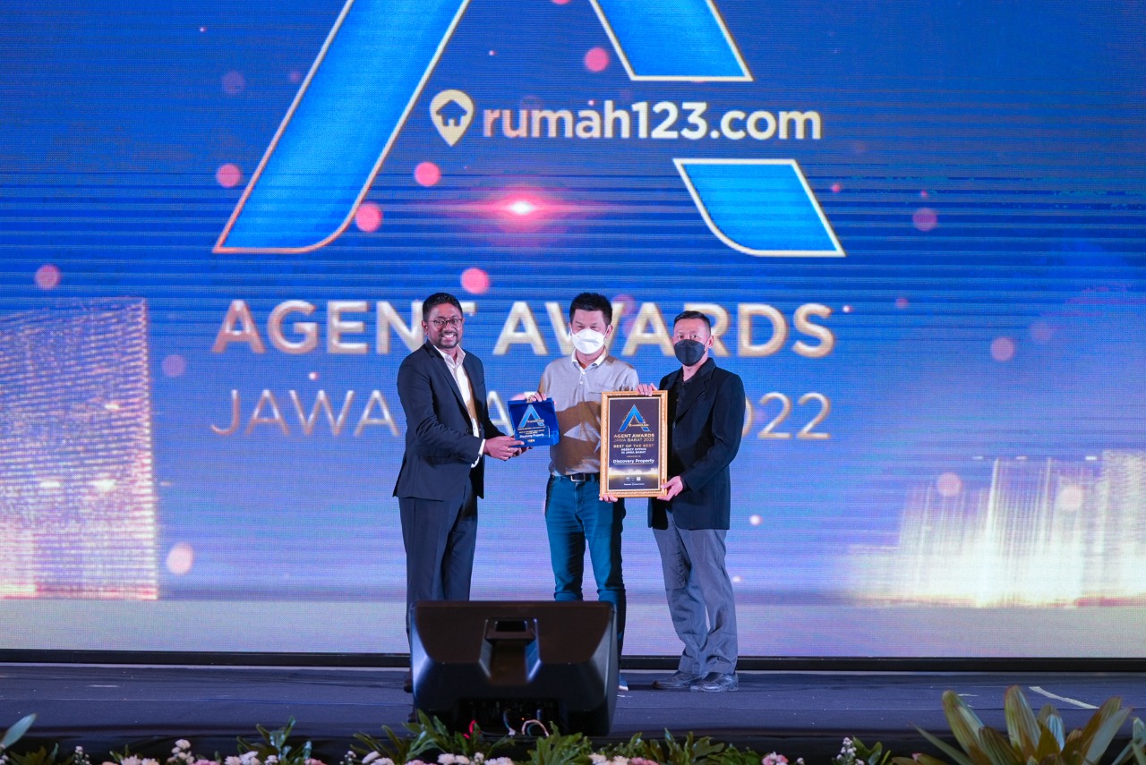 Ajang Agents Awards Jawa Barat 2022 yang digelar Rumah123.com