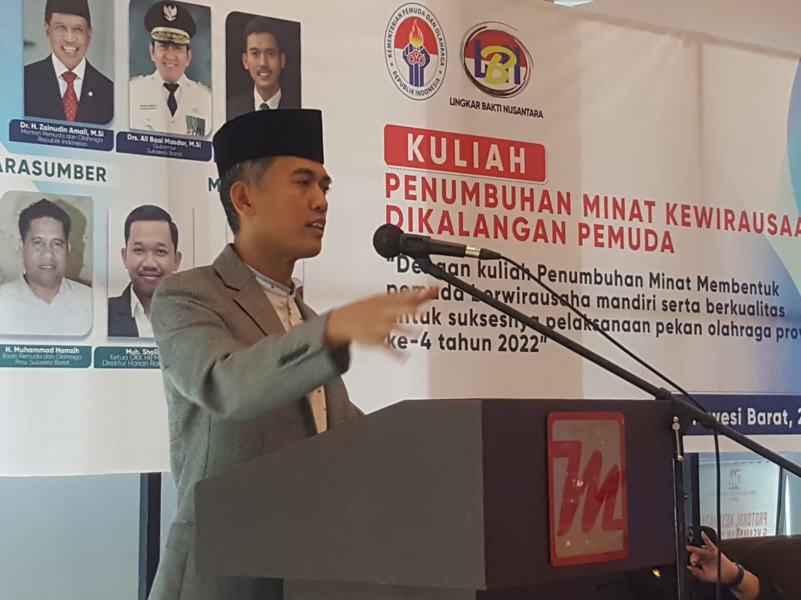 Deputi Bidang Pengembangan Pemuda Kementerian Pemuda dan Olahraga Asrorun Ni'am Sholeh.