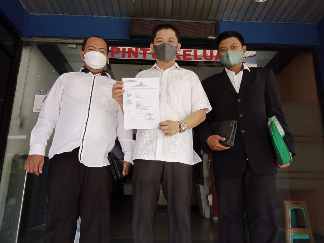 Ketua Umum PITI H Deny laporkan Ipong Hembing ke Polda Metro Jaya, Sabtu (9! 4) 