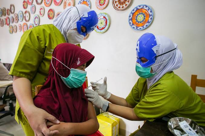 16,3 Juta Anak Usia 6-11 Tahun Sudah Divaksinasi Lengkap