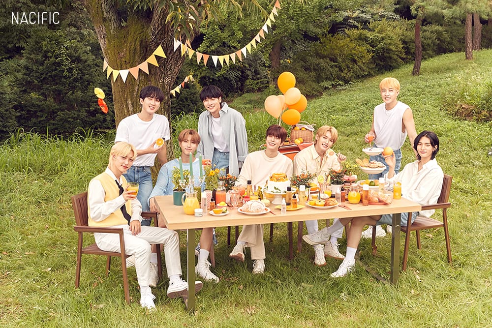 Boy band Korea Selatan (K-Pop_) Stray Kids