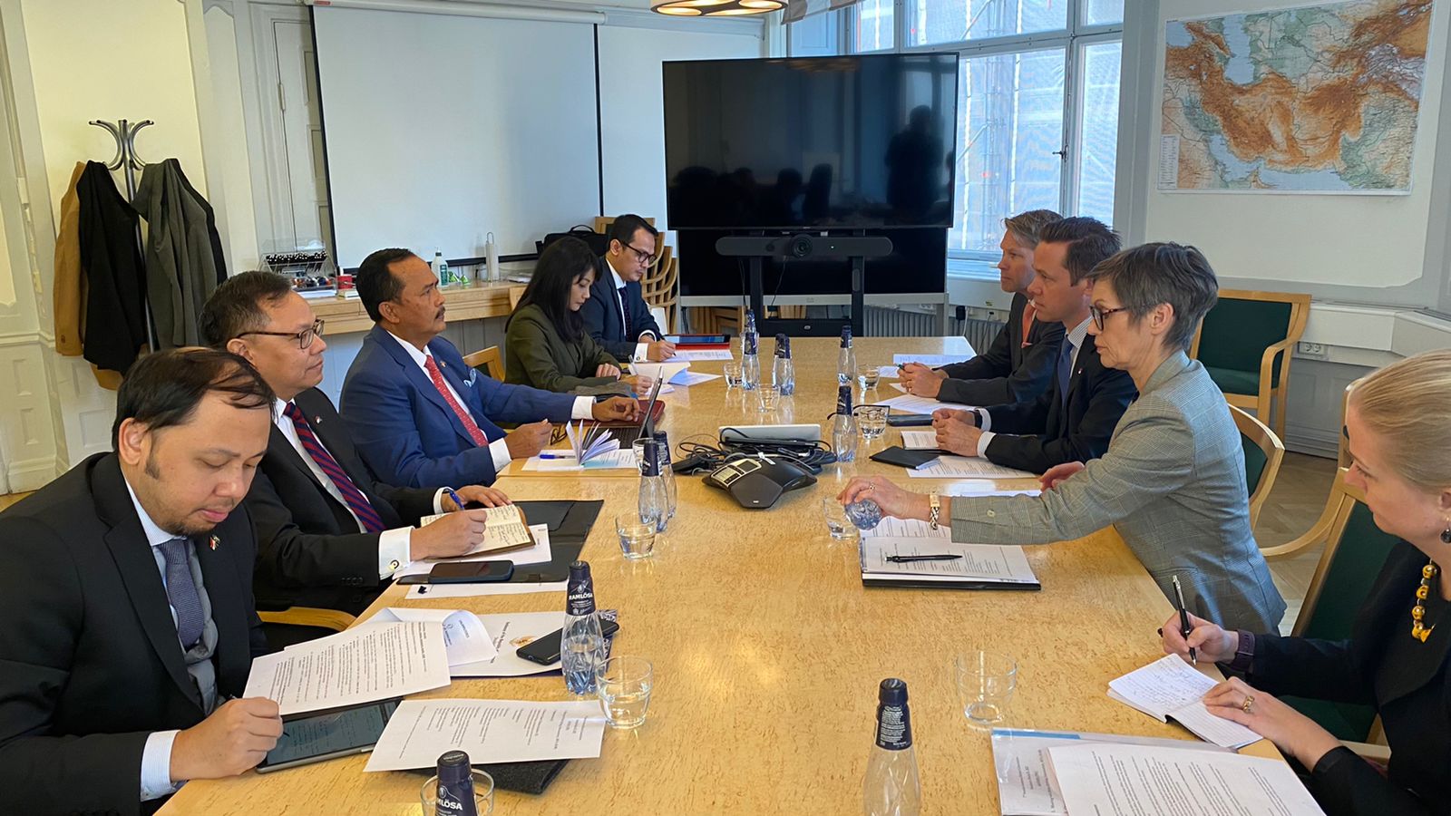 Kuatkan Kerja sama Indonesia-Swedia, Dirjen Amerop Kemlu Kunjungi Stockholm