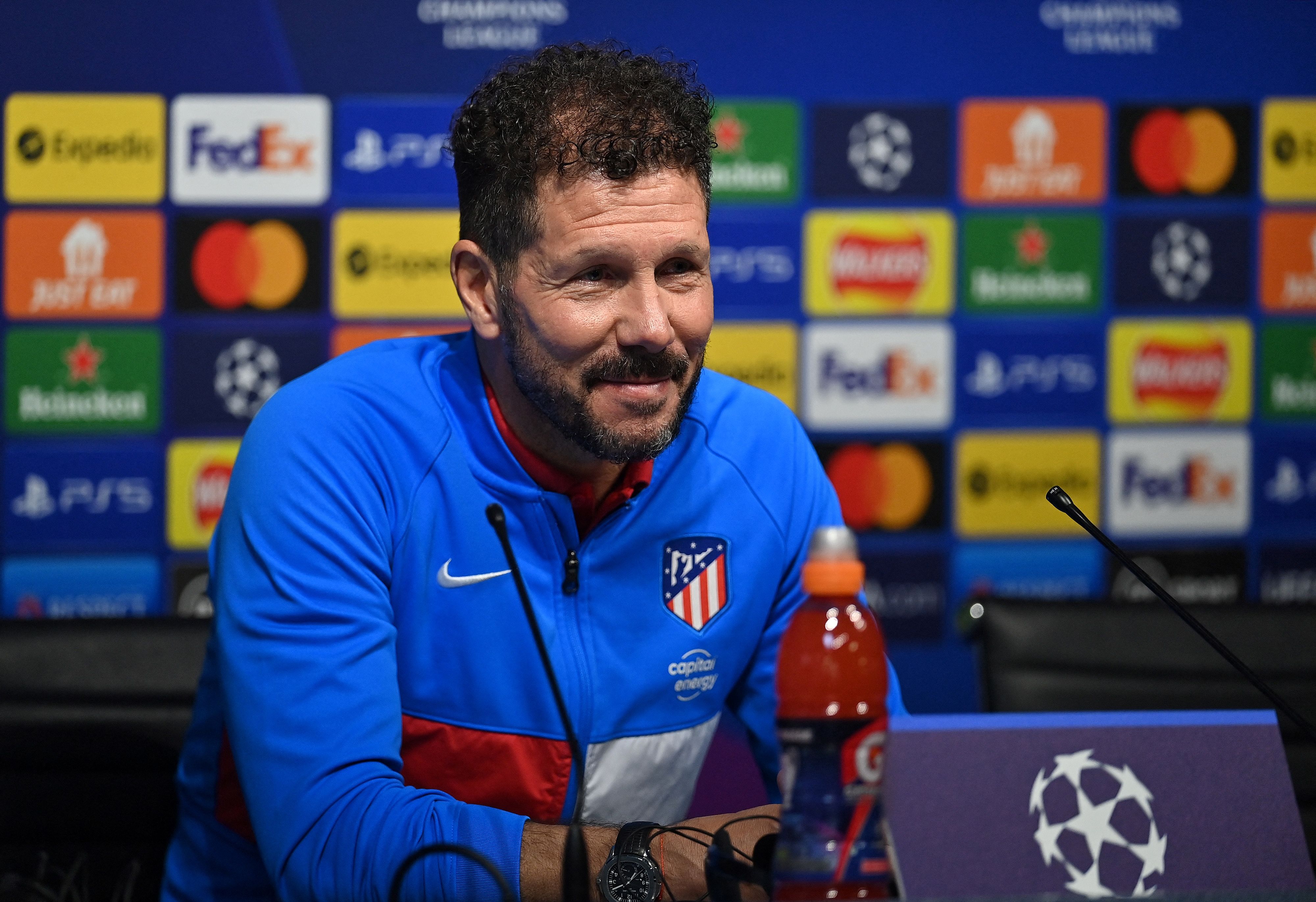 Pelatih Atletico Madrid Diego Simeone