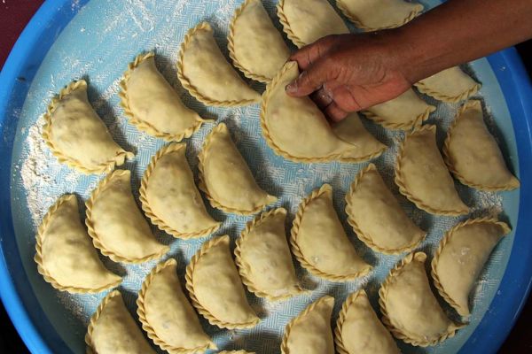 Ramadan di Makassar Dilalui dengan Kelangkaan Jalangkote