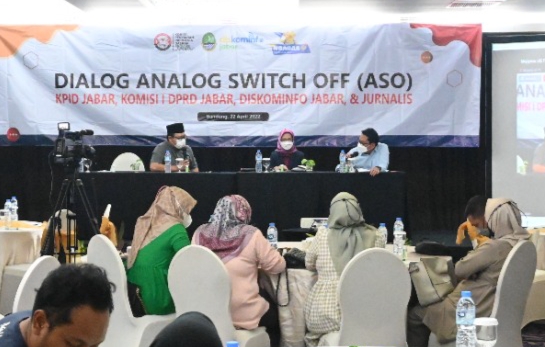 Dialog terkait  TV Digital di Bandung