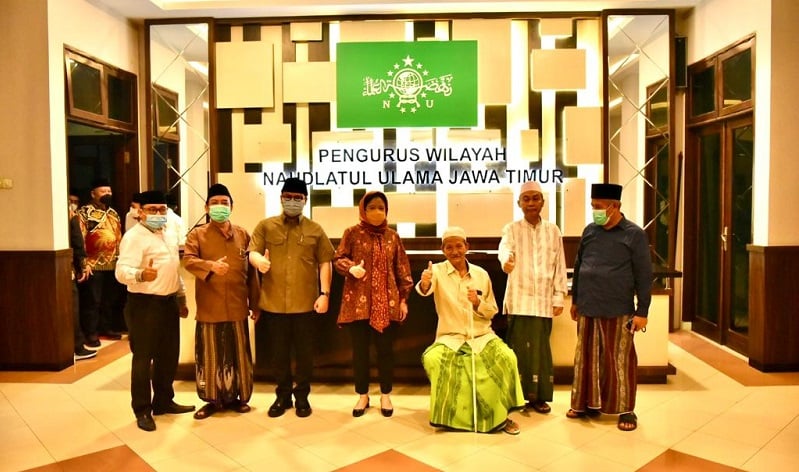 Ketua DPR RI Puan Maharani menemui tokoh PB Nahdlatul Ulama di Jawa Timur.