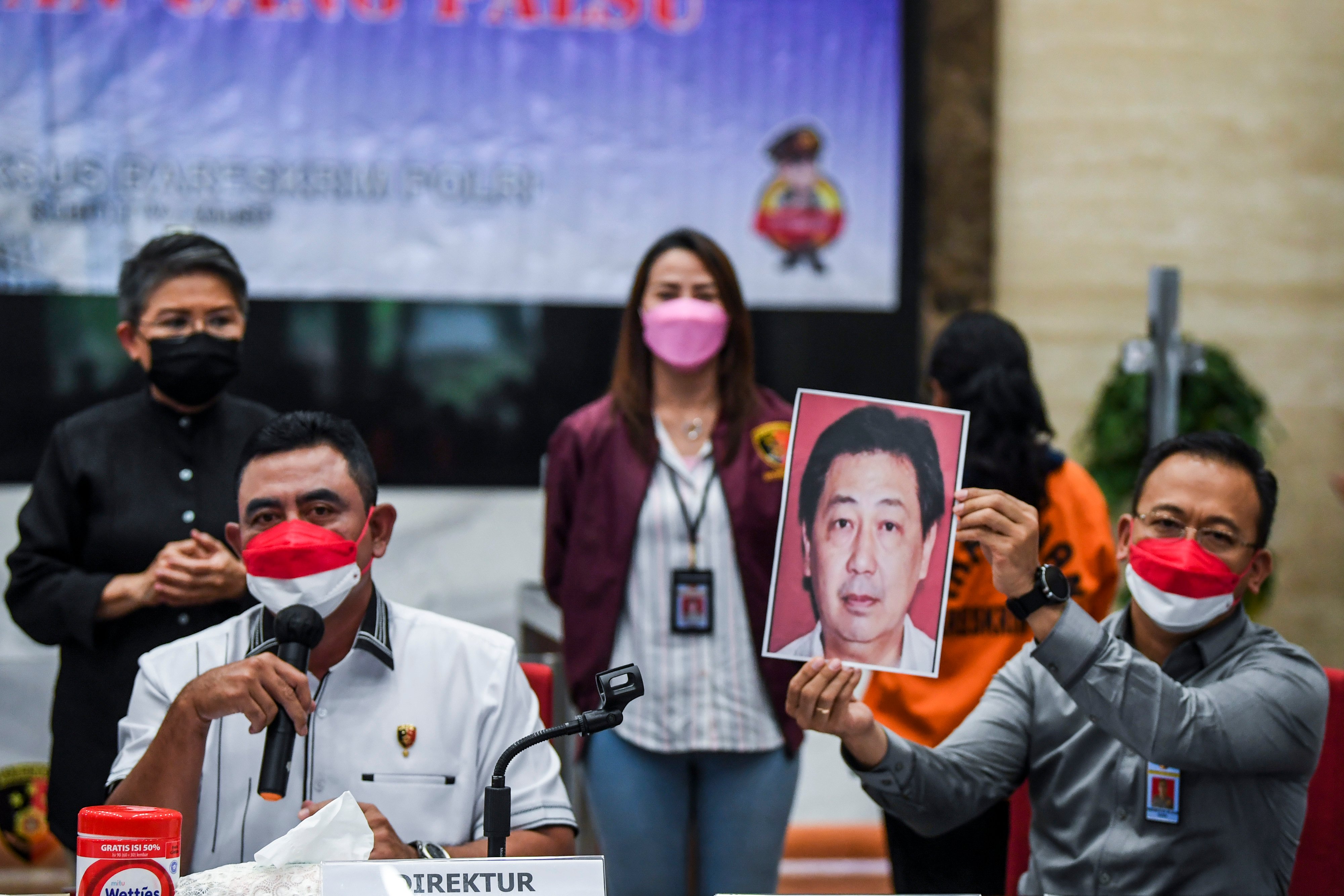 Bareskrim Polri mengungkap kasus KSP Indosurya