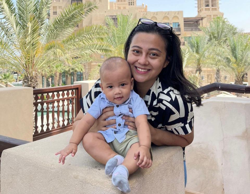 Chelsea Verhoeven Menikmati Lebaran Perdananya Sebagai Ibu 