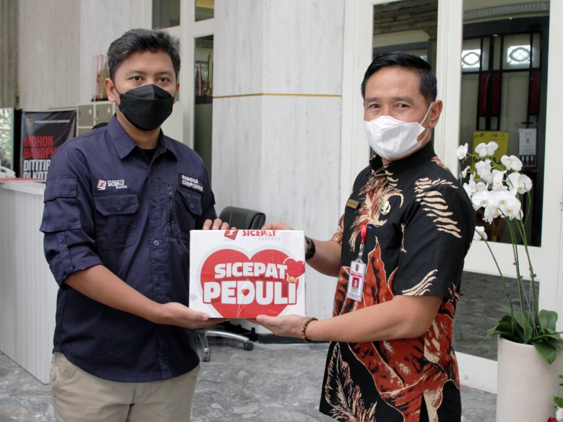 Perusahaan logistik itu juga menyasar masyarakat terdampak bencana alam, lansia, kelompok disabilitas, dan tenaga kebersihan.