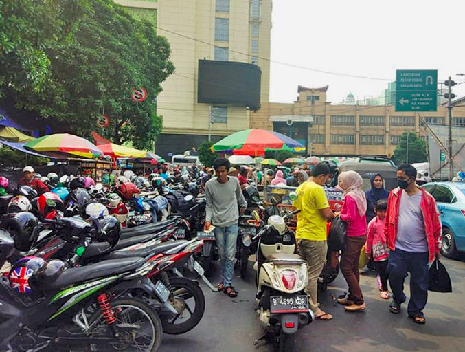 Tanah Abang Macet Parah Jelang Lebaran, Dishub Berlakukan Buka Tutup Jalan