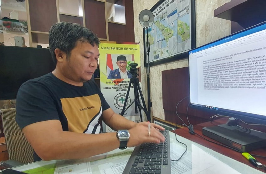 Wakil Ketua Umum DPP Sawitku Masa Depanku Abdul Aziz 