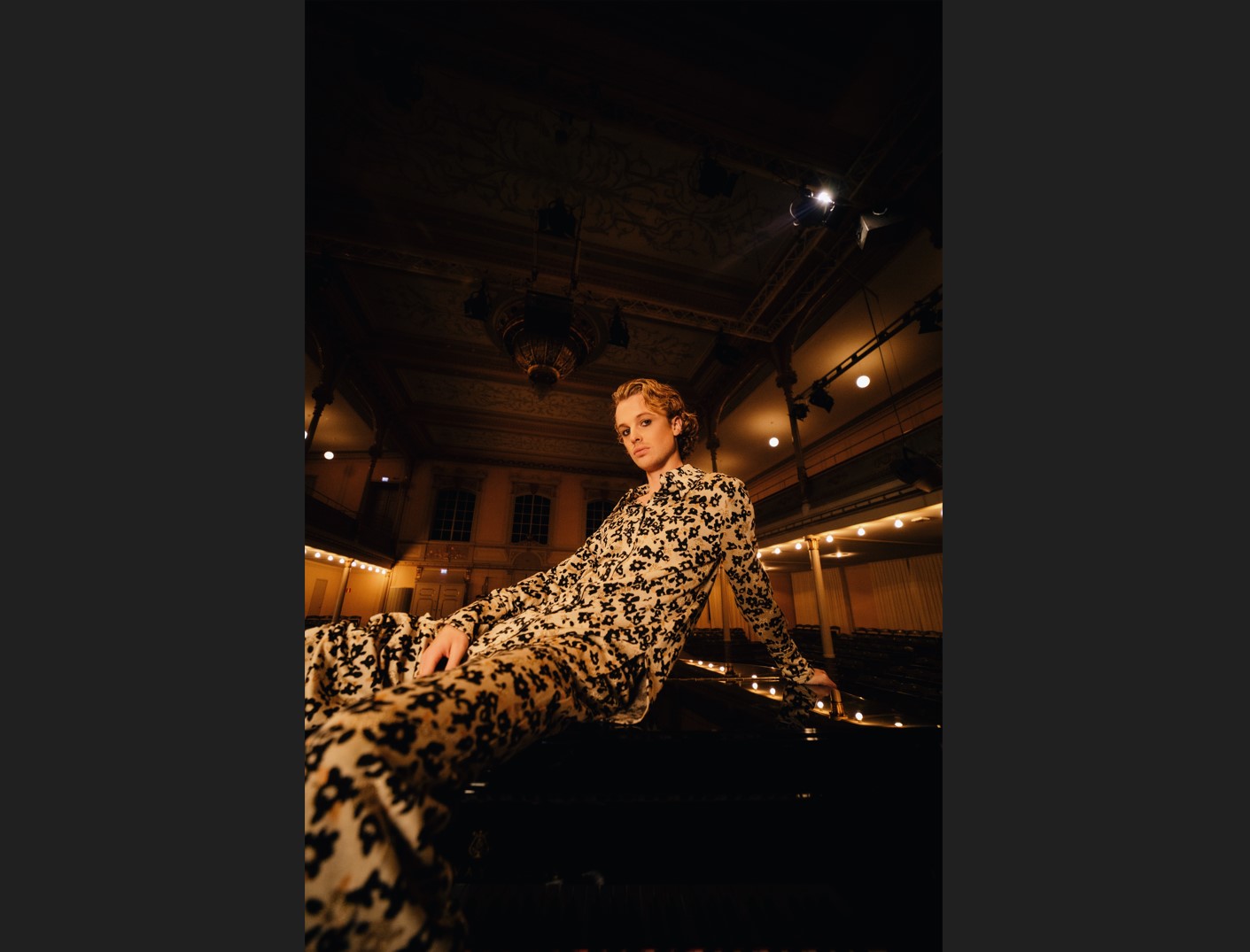 Danielson Ungkapkan Kemenangan dan Kerentaan Lewat Album King of A Tragedy