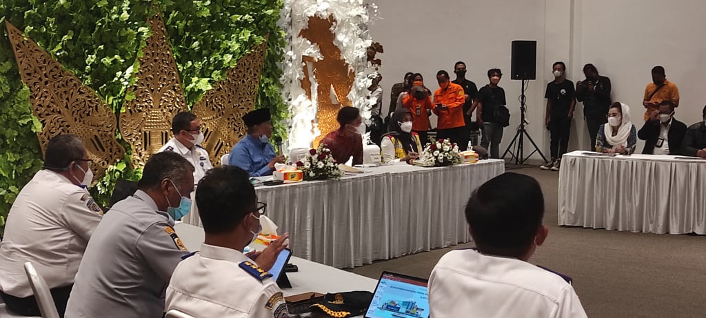 Suasana rapat persiapan mudik DPR-RI dan sejumlah kementerian di Surakarta