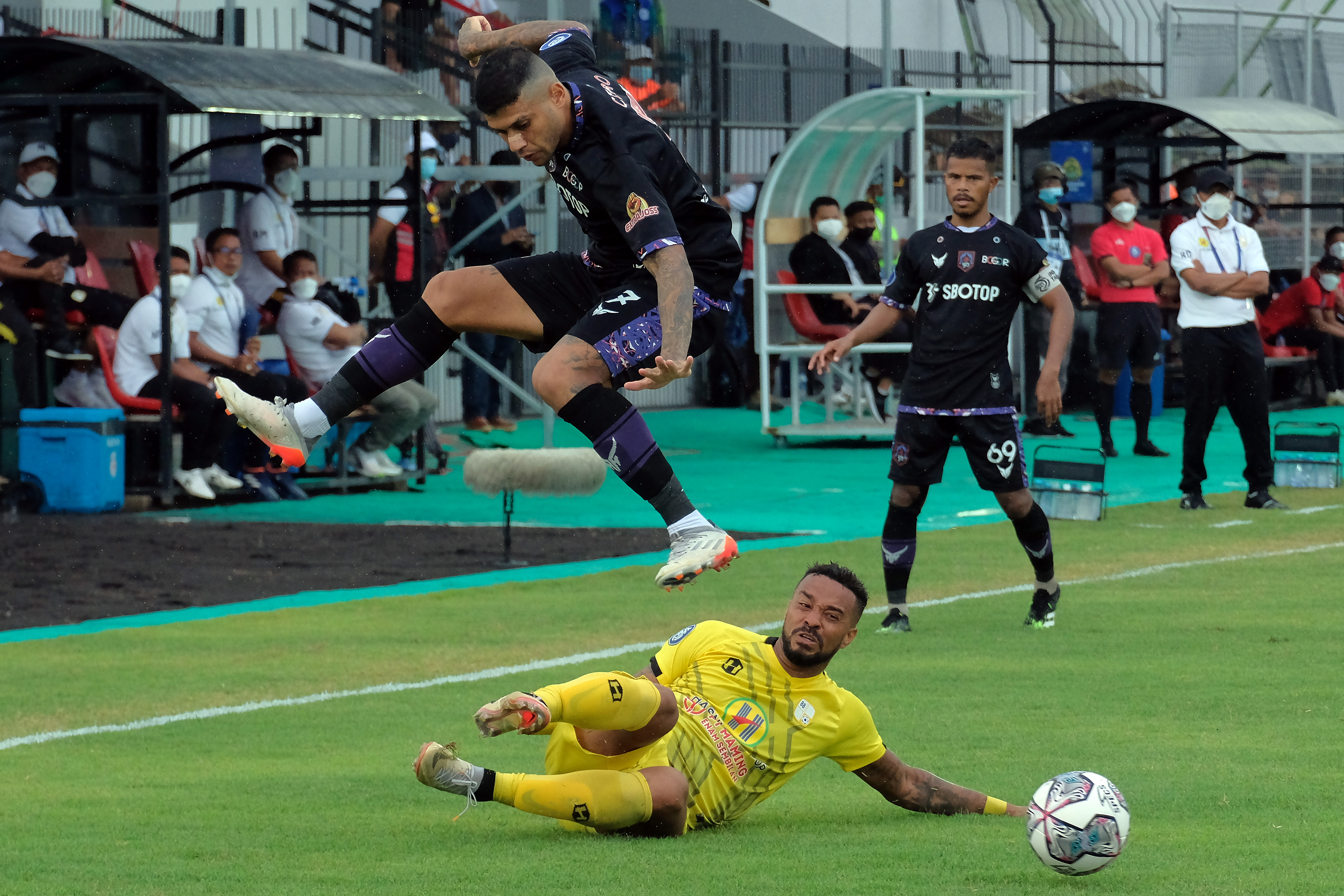 Persib Boyong Ciro Alves Dari Tira Persikabo