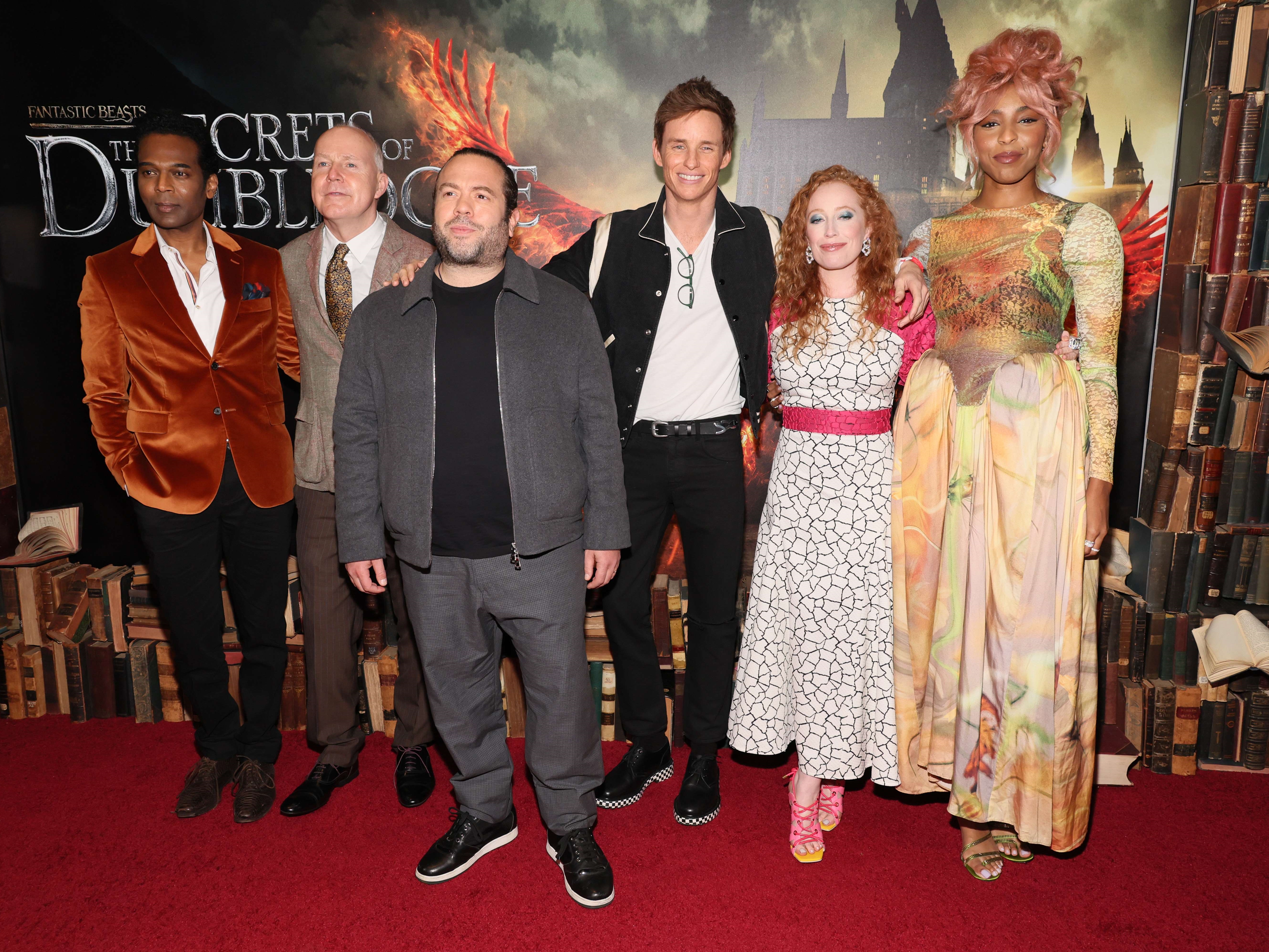 Acara penggemar Fantastic Beasts: The Secrets of Dumbledore pada 6 April 2022 di New York City. 