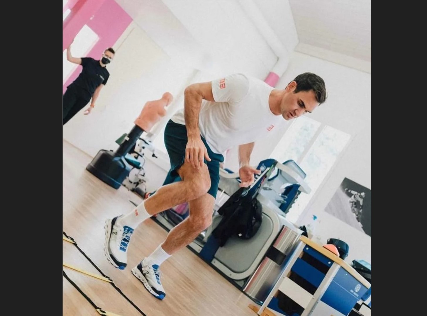 Petenis Swiss Roger Federer