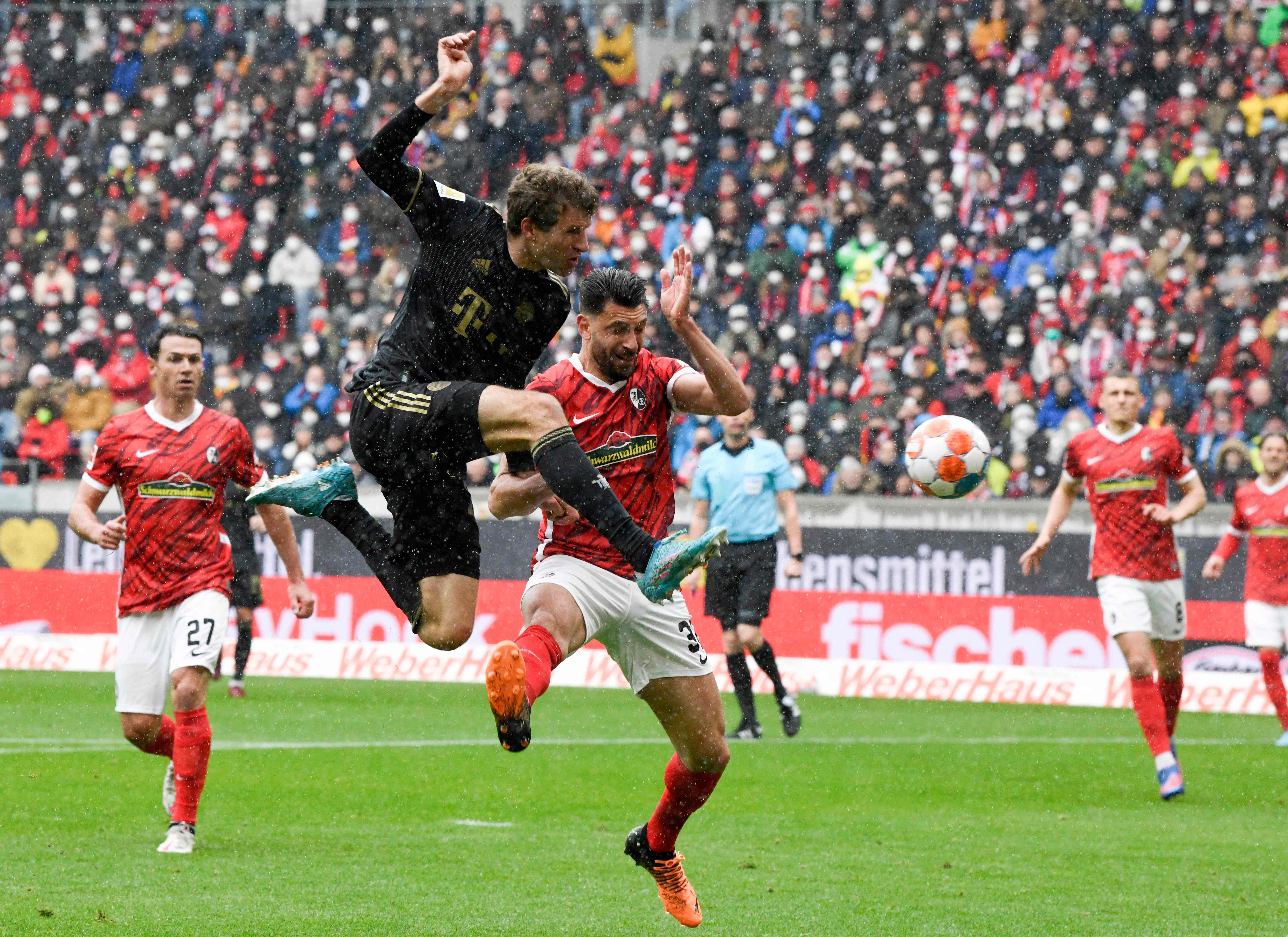 Laga Bundesliga antara Freiburg dan Bayern Muenchen