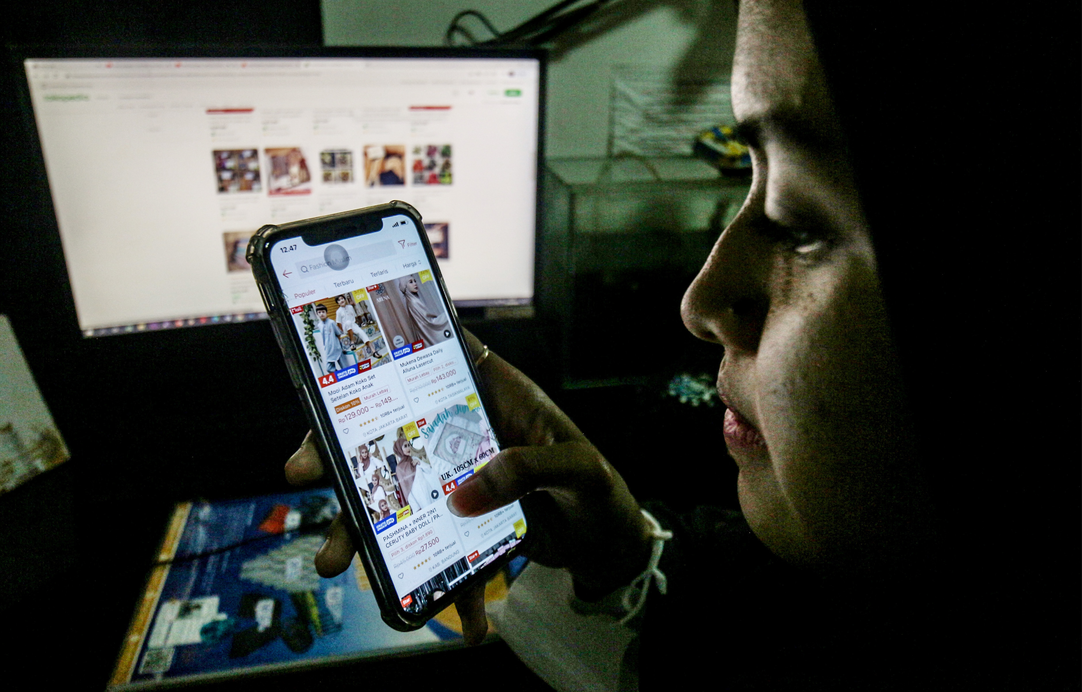 Tren belanja online meningkat saat Ramadhan.