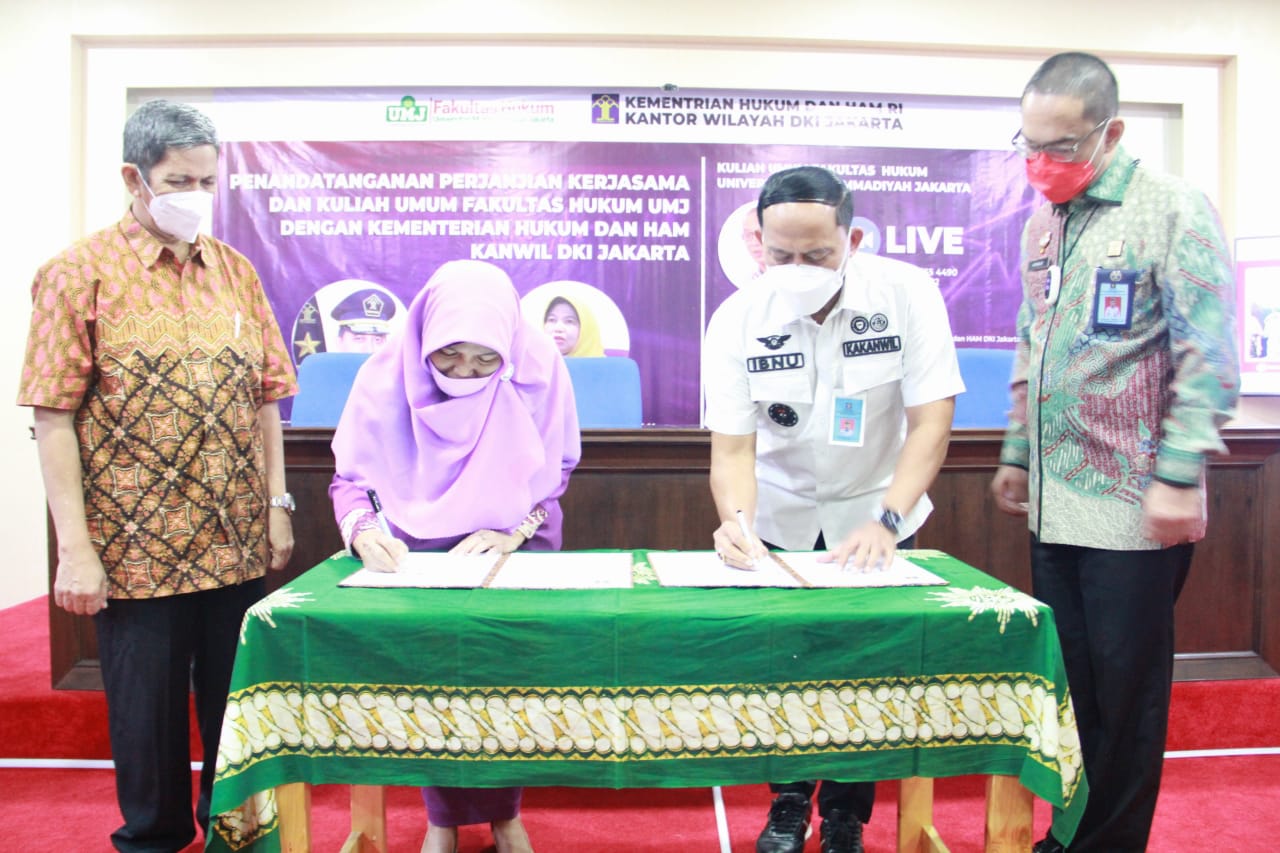 Penandatanganan perjanjian kerja sama Kanwil Kumham DKI Jakarta dengan Fakultas Hukum Universitas Muhammadiyah Jakarta (UMJ).