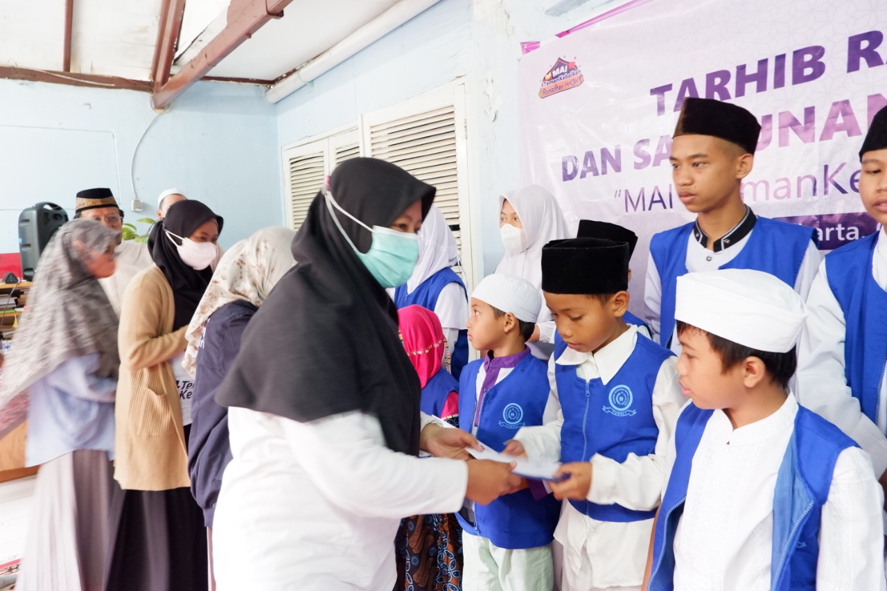 Laznas Mandiri Amal Insani (MAI) melaksanakan tarhib Ramadan dengan touring berbagi ke penerima manfaat di wilayah Jakarta.