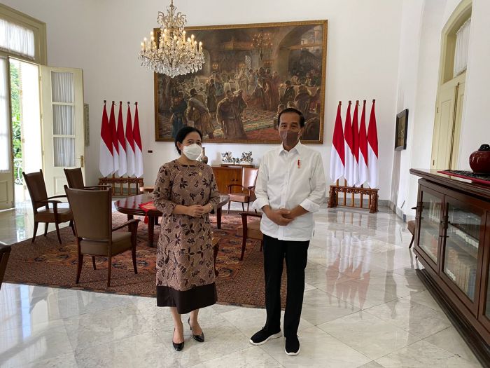 Ketua DPR RI Puan Maharani bertemu Presiden Presiden Joko Widodo di Istana Bogor, Rabu (6/4).    