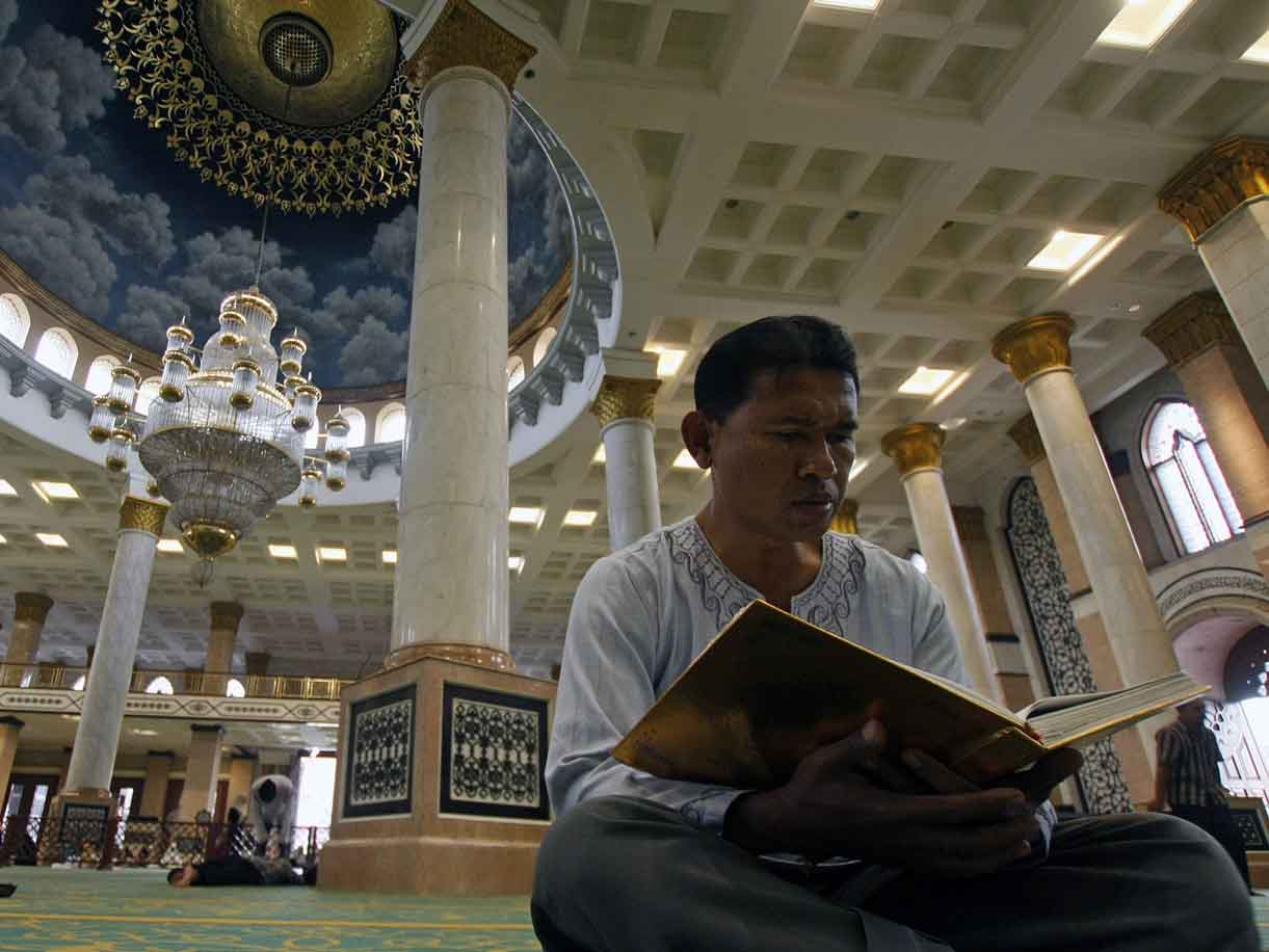 PERBANYAK IBADAH DI BULAN SUCI RAMADHAN