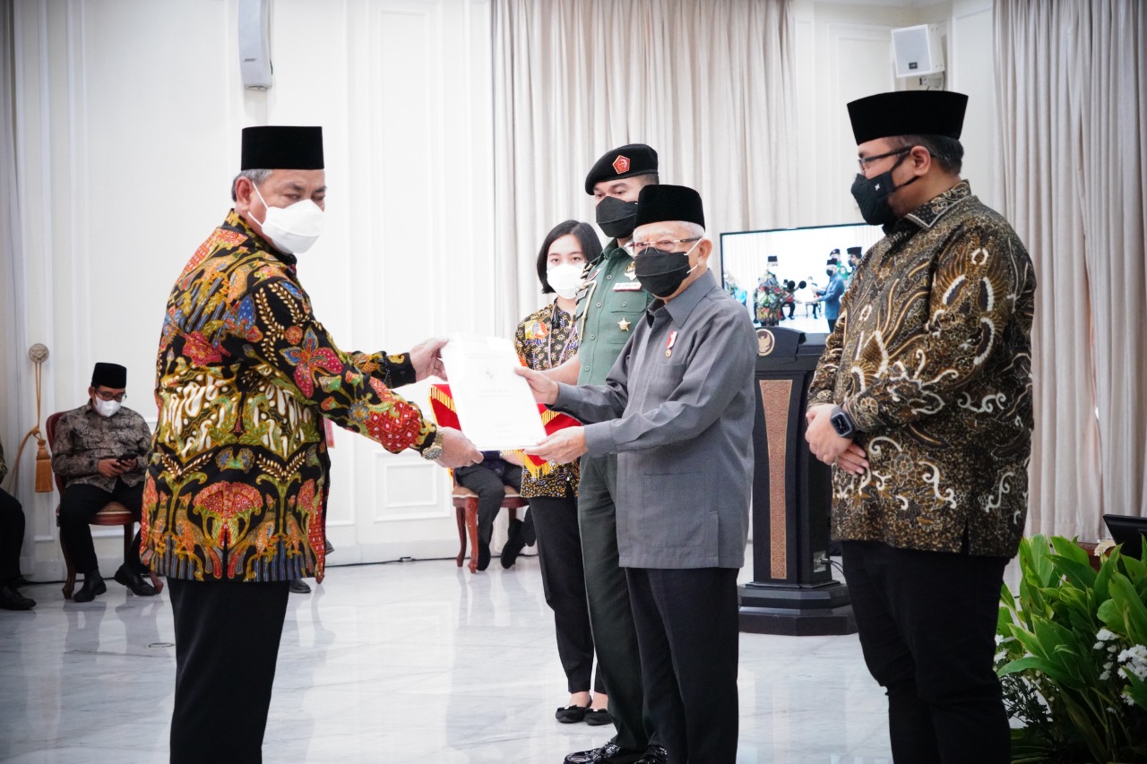 Wakil Presiden Ma'ruf Amin dalam Gerakan Percepatan Sertifikat Tanah Wakaf