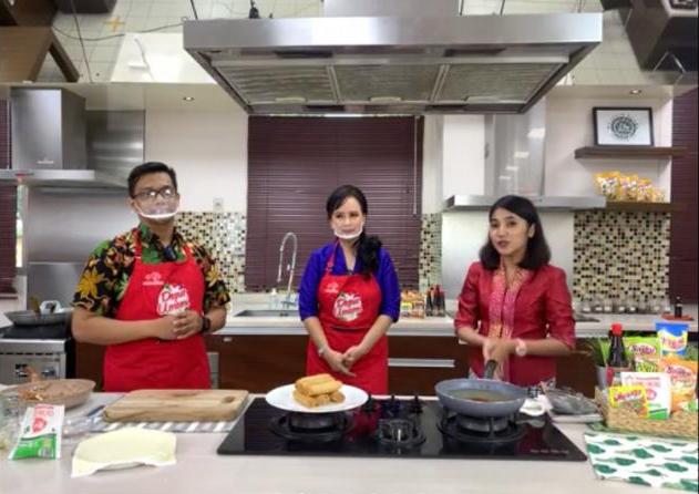 Acara “Ngabuburit Sehat Media Bareng Dapur Umami” dengan menghadirkan Chef Ucu Sawitri dan ahli gizi Nazhif Gifari, SGz, MSi. 