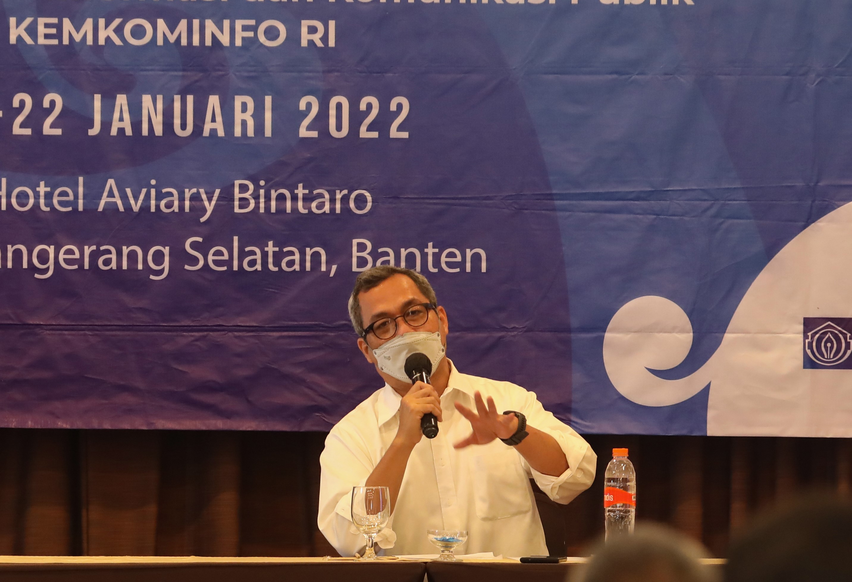 Direktur Jenderal Informasi dan Komunikasi Publik Usman Kansong