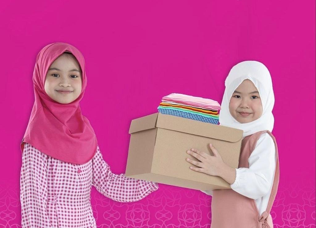 Mengajak masyarakat untuk mendonasikan pakaian layak pakai kepada masyarakat yang membutuhkan. 