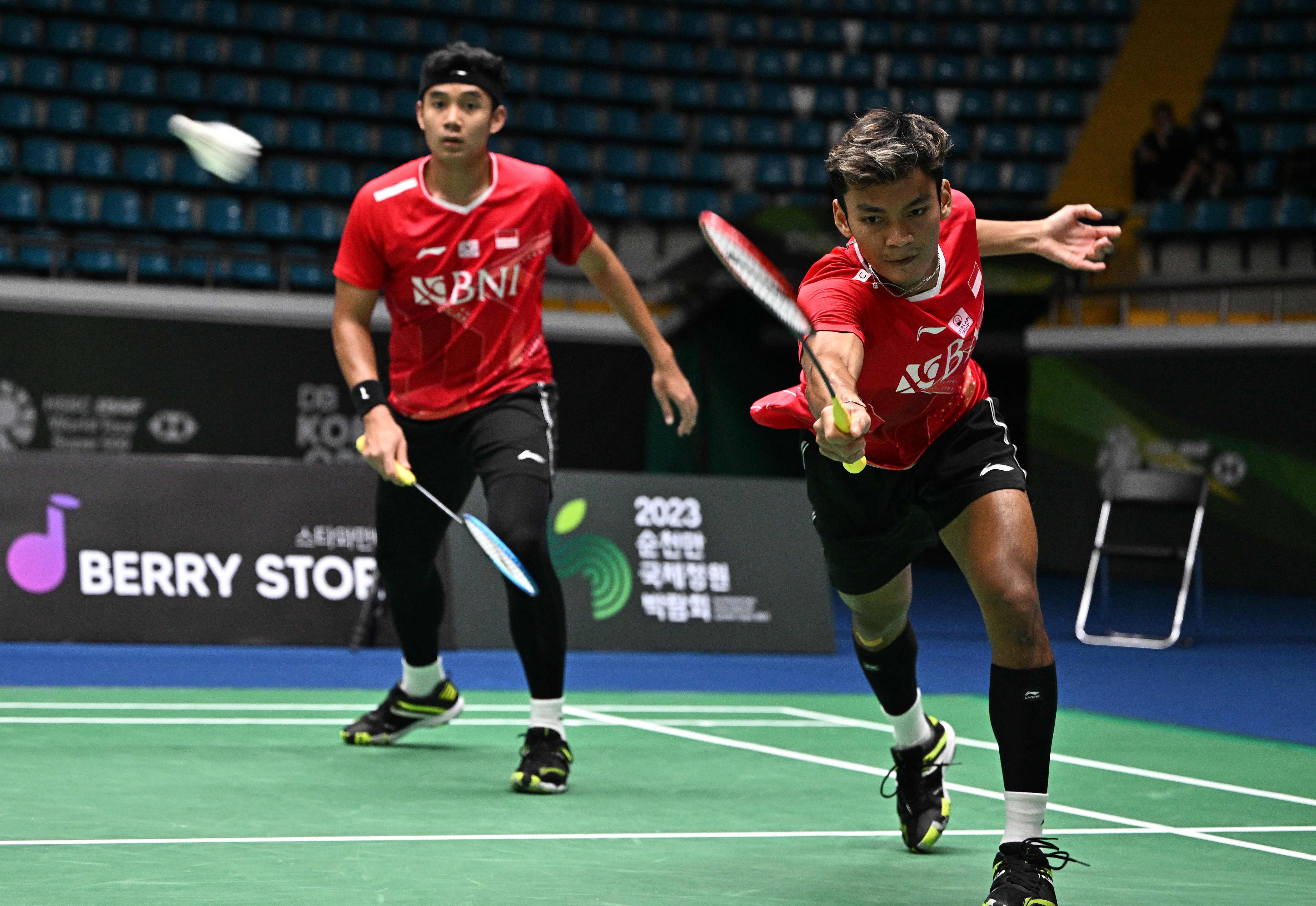 Muhammad Shohibul Fikri (kanan) and Bagas Maulana