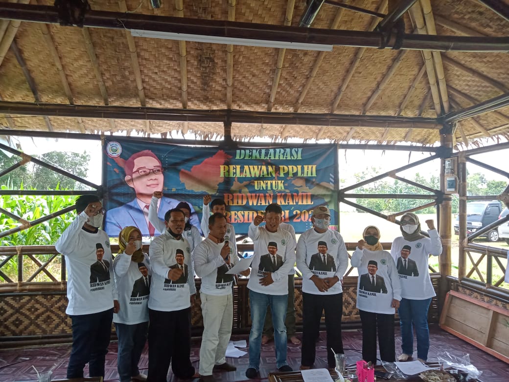 Sejumlah petani dan mantan kepala desa di Jawa Tengah mendeklarasikan dukungan untuk Ridwan Kamil