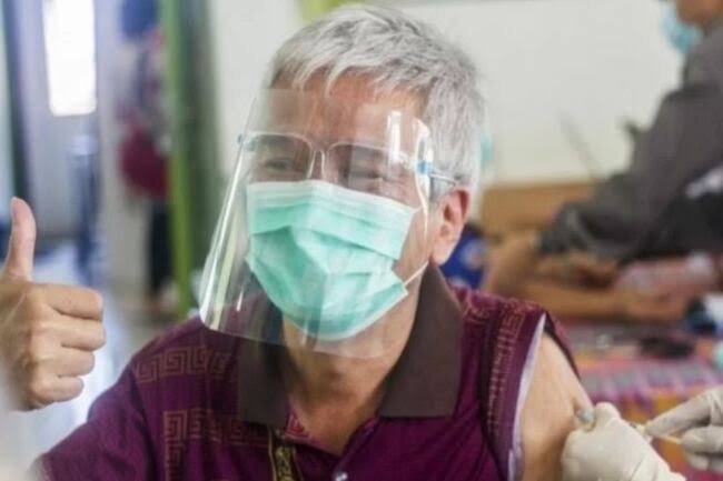 Realisasi Vaksinasi Lansia di Sumsel Capai 70 Persen