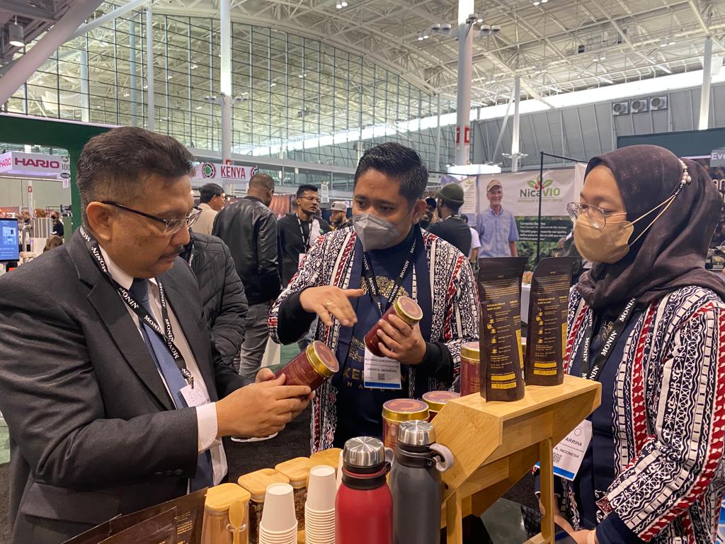 Suasana pameran SCE Boston