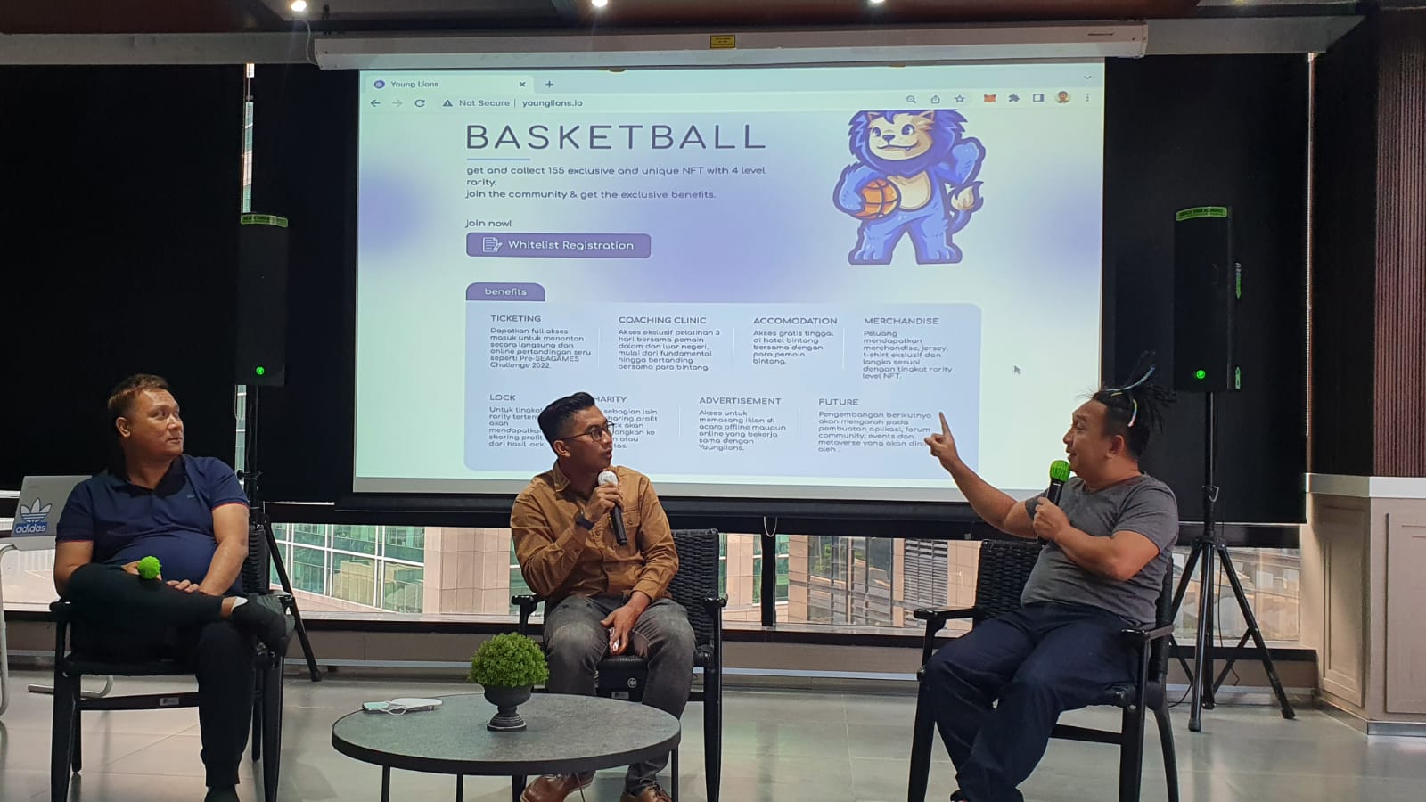 Demi bisa kembali berlaga di Liga Bola Basket Indonesia (IBL) musim depan, tim basket Louvre mengusung nama baru, yaitu Young Lions.