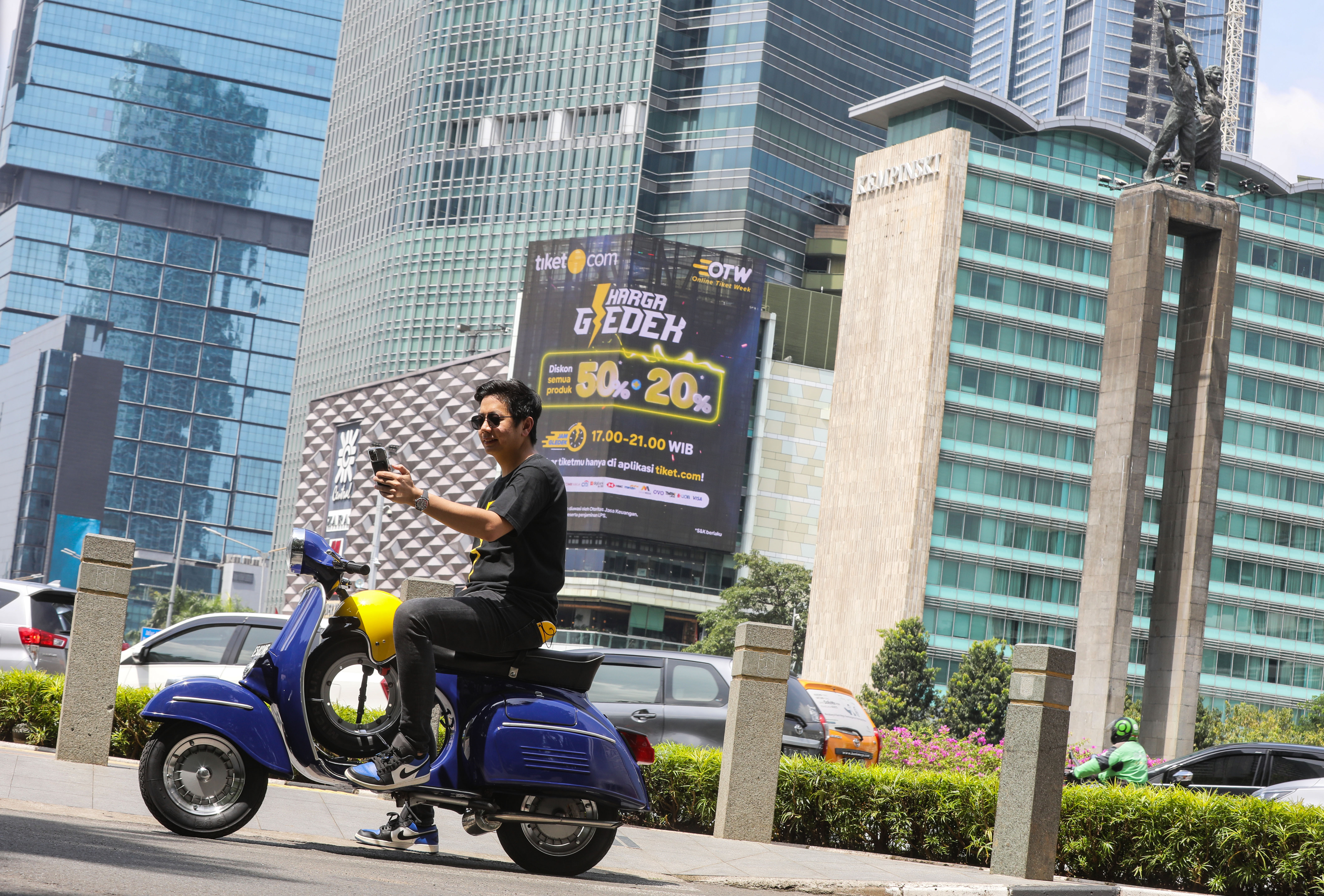 Blibli dan Tiket.com Kini Bisa Dalam Satu Akses  