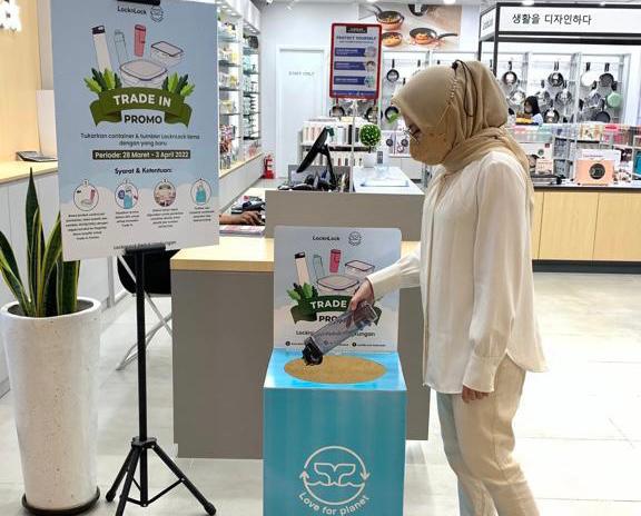 Kampanye LocknLock Bawa Tumbler Sendiri ini merupakan wujud kepedulian terhadap lingkungan.