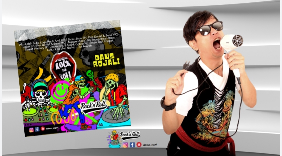 Penyanyi Daus Rojali dengan lagunya Ling Ling dan Tjut Aisah