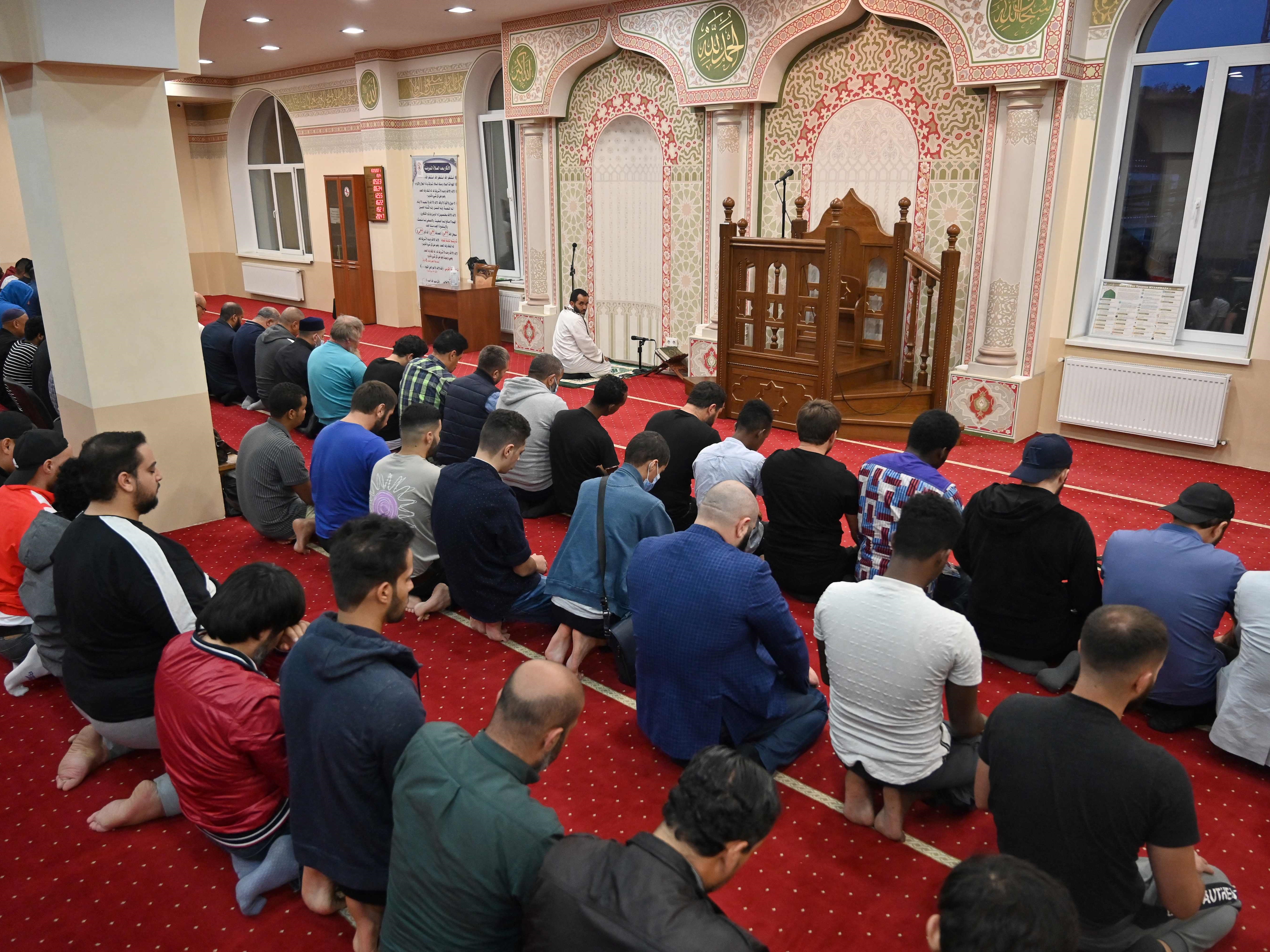 Invasi Rusia Buat Umat Islam Ukraina Sulit Ibadah Ramadan