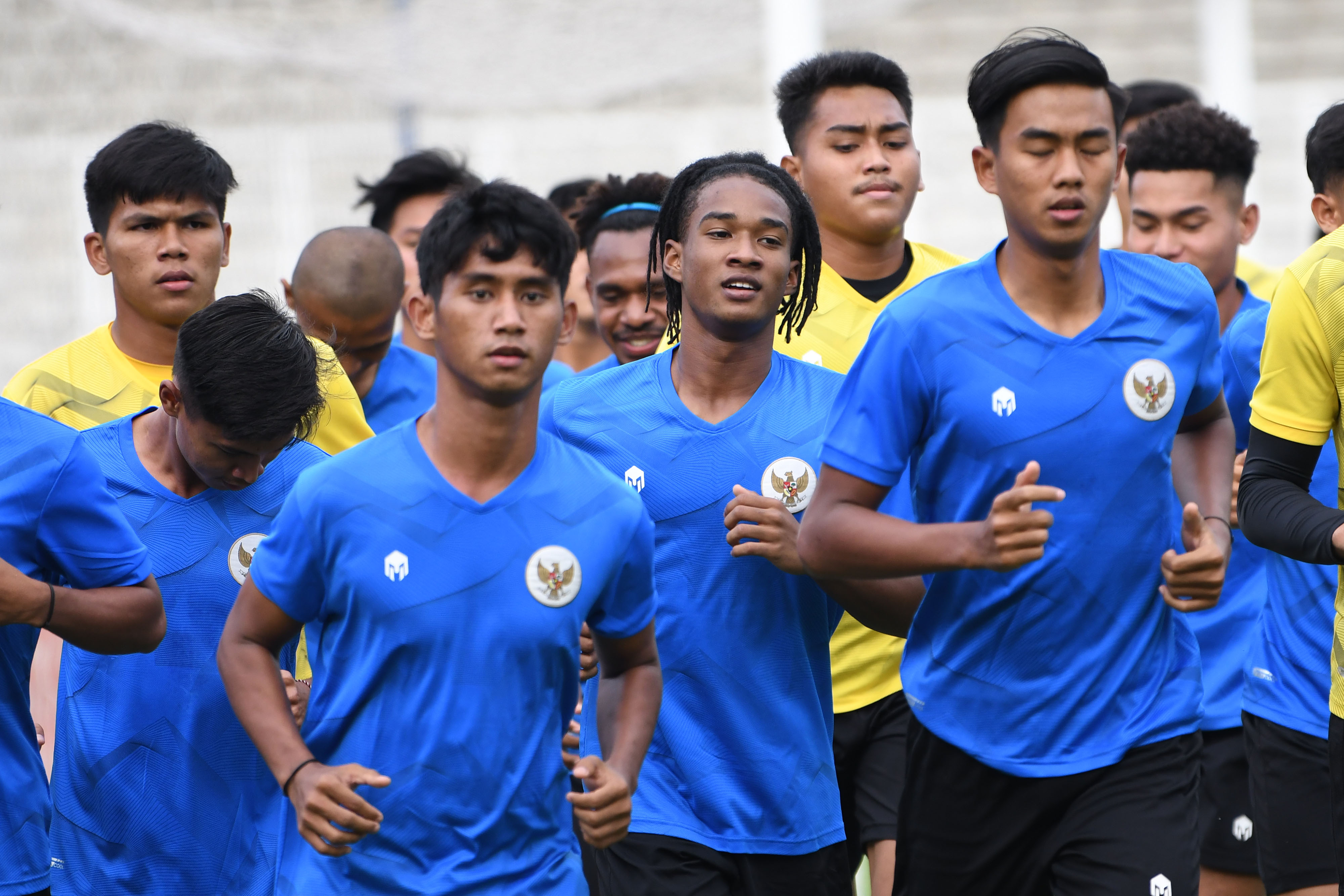 Timnas U-19 saat berlatih di Stadion Madya Gelora Bung Karno, Jakarta.