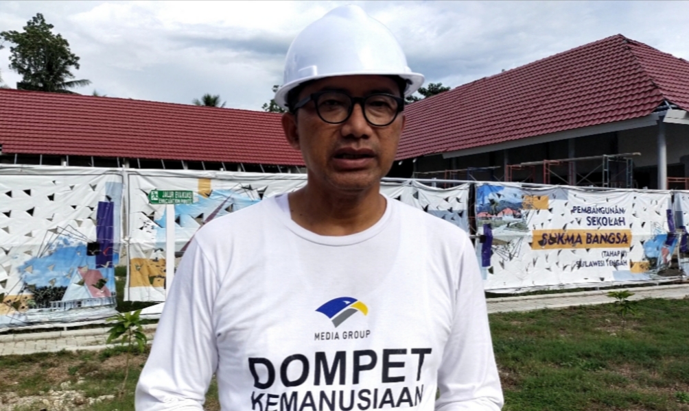 Ketua Yayasan Media Group, Ali Sadikin melakukan peninjauan di lokasi pembangunan Sekolah Sukma Bangsa (SBB) Sigi tahap kedua, di Desa Maku,