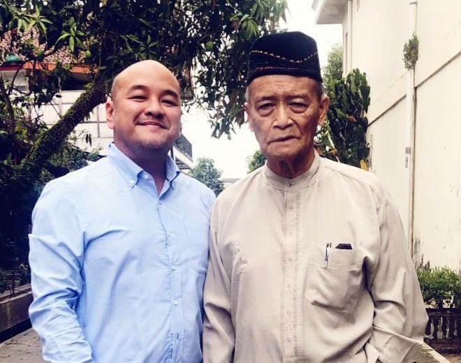 Momen Sekjen Kornas Ganjarist, Kris Tjantra saat bersama Buya Syafii Maarif