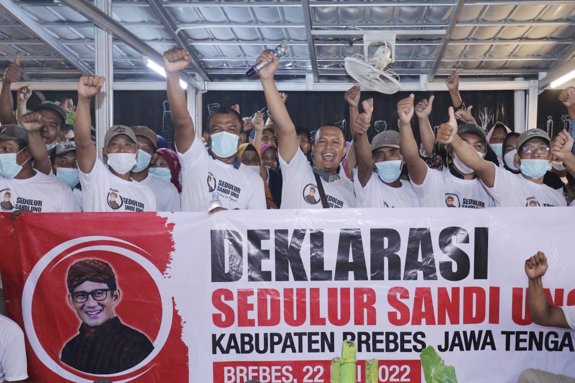 Sedulur Sandi dan Petani Brebes mendeklarasikan dukungan pada Sandiaga Uno untuk jadi Capres