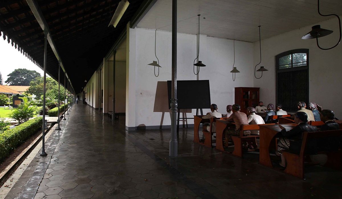 Gedung Kebangkitan Nasional yang dulu menjadi sekolah kedokteran yang didirikan oleh Belanda bernama Stovia.