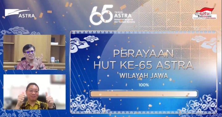 Direktur Astra Johannes Loman (atas) dan Koordinator HUT Ke-65 Astra Wilayah Jawa Dede Julianto (bawah) saat Selebrasi virtual, Rabu (18/5).
